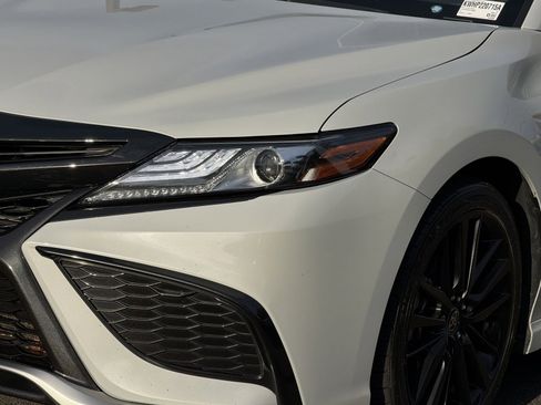 Used 2023 Toyota Camry XSE FWD image 13
