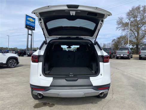 New 2025 Chevrolet Blazer LT w/ Midnight/Sport Edition image 22