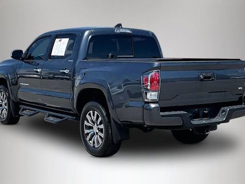 Used 2023 Toyota Tacoma Limited RWD image 4