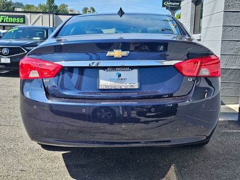 Used 2015 Chevrolet Impala LT FWD image 4