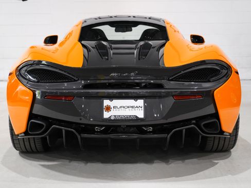 Used 2017 McLaren 570S Coupe RWD image 3