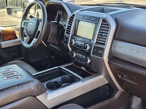 Used 2017 Ford F250 King Ranch w/ King Ranch Ultimate Package image 11
