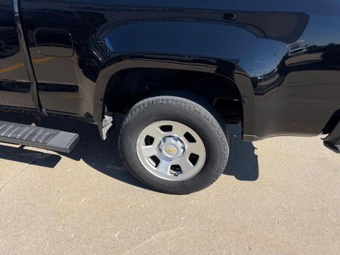 Used 2021 Chevrolet Colorado W/T w/ WT Convenience Package image 5