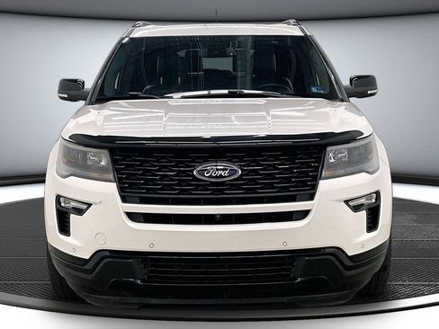 Used 2018 Ford Explorer Sport w/ Equipment Group 401A AWD/4WD image 2