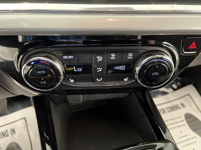 Used 2024 Chevrolet Trax LT w/ Driver Confidence Package FWD image 23
