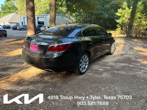 Used 2013 Buick LaCrosse Touring FWD image 11