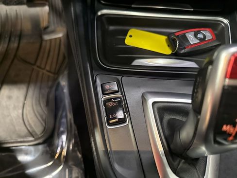 Used 2013 BMW 328i xDrive Sedan image 21