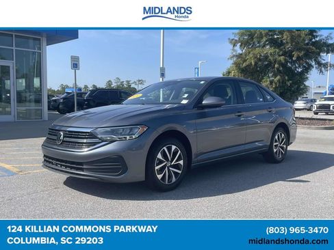 Used 2024 Volkswagen Jetta S FWD image 3