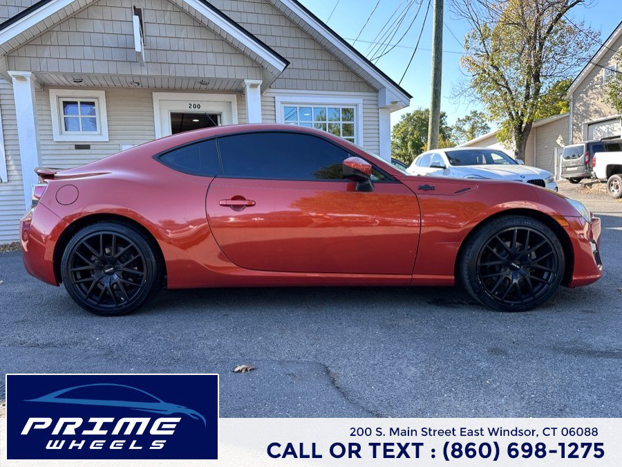 Used 2014 Scion FR-S RWD image 8