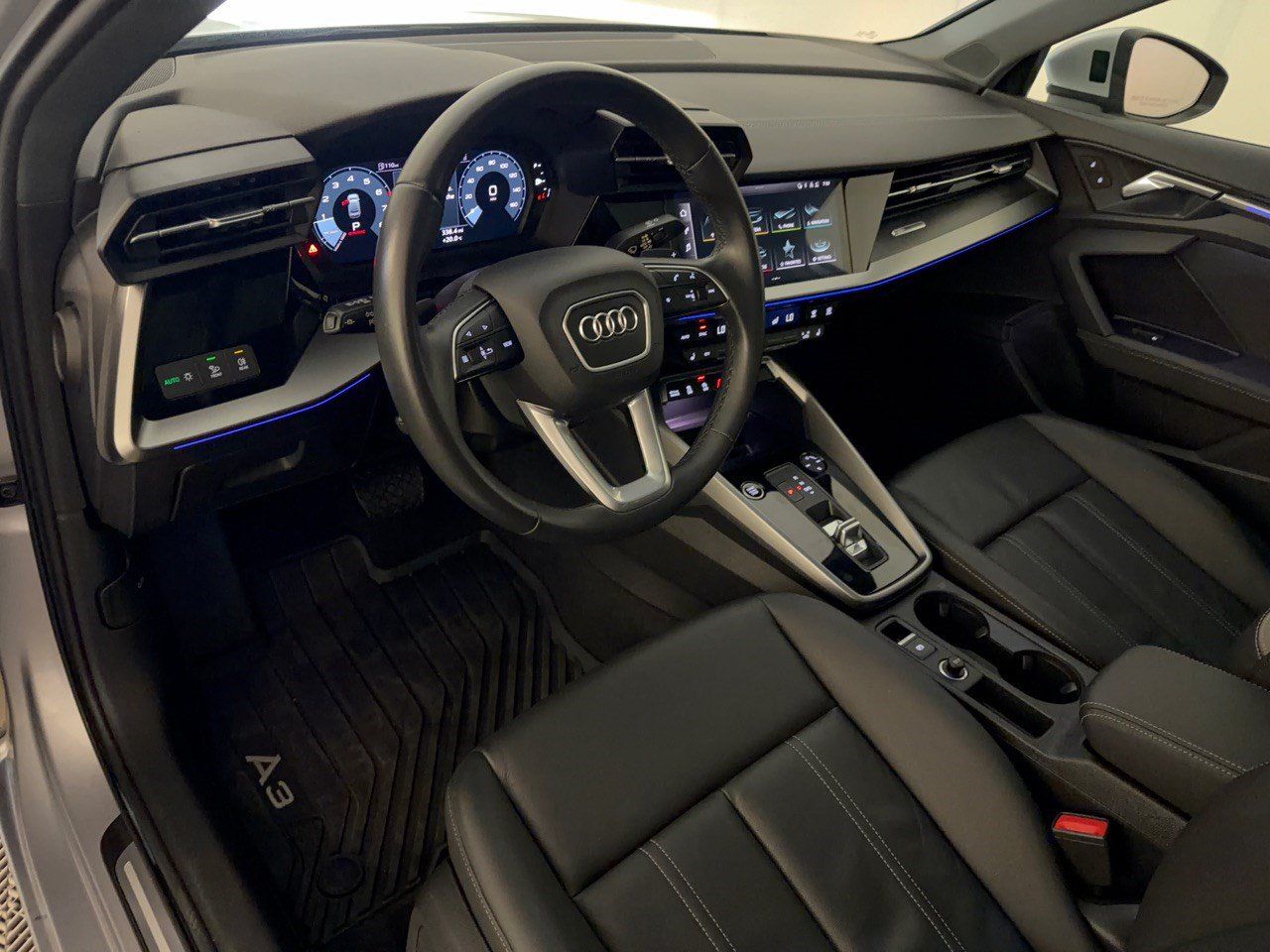 Used 2023 Audi A3 2.0T Premium Plus w/ Premium Plus Package FWD image 4