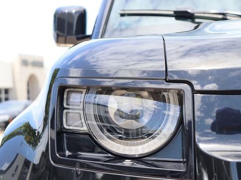 Used 2022 Land Rover Defender 110 X image 5