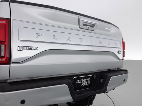 Used 2016 Ford F150 Platinum w/ Equipment Group 701A Luxury AWD/4WD image 17