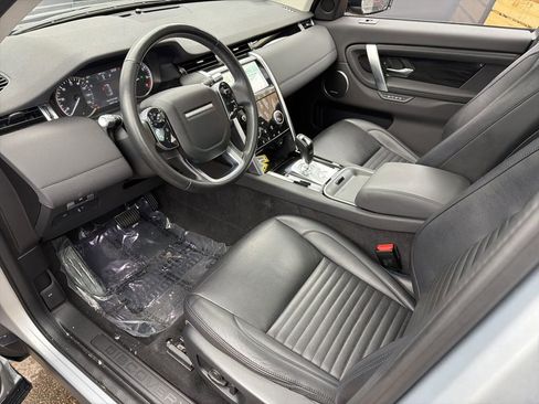 Used 2020 Land Rover Discovery Sport S image 11