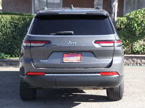 Used 2023 Jeep Grand Cherokee L Limited AWD/4WD image 7