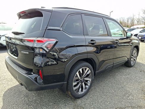 New 2026 Subaru Forester Touring AWD/4WD image 3