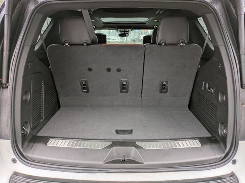 Used 2023 GMC Yukon Denali Ultimate image 14