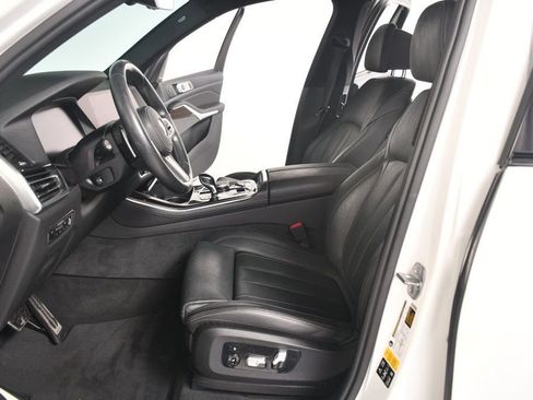 Used 2019 BMW X5 xDrive40i w/ M Sport Package image 29