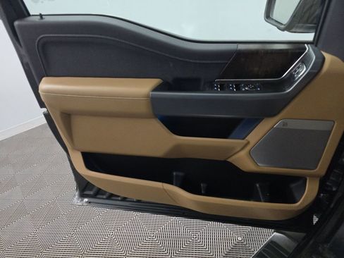 Used 2021 Ford F150 Lariat image 9