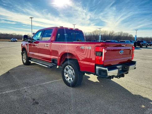 Used 2023 Ford F250 Lariat w/ Chrome Package image 5