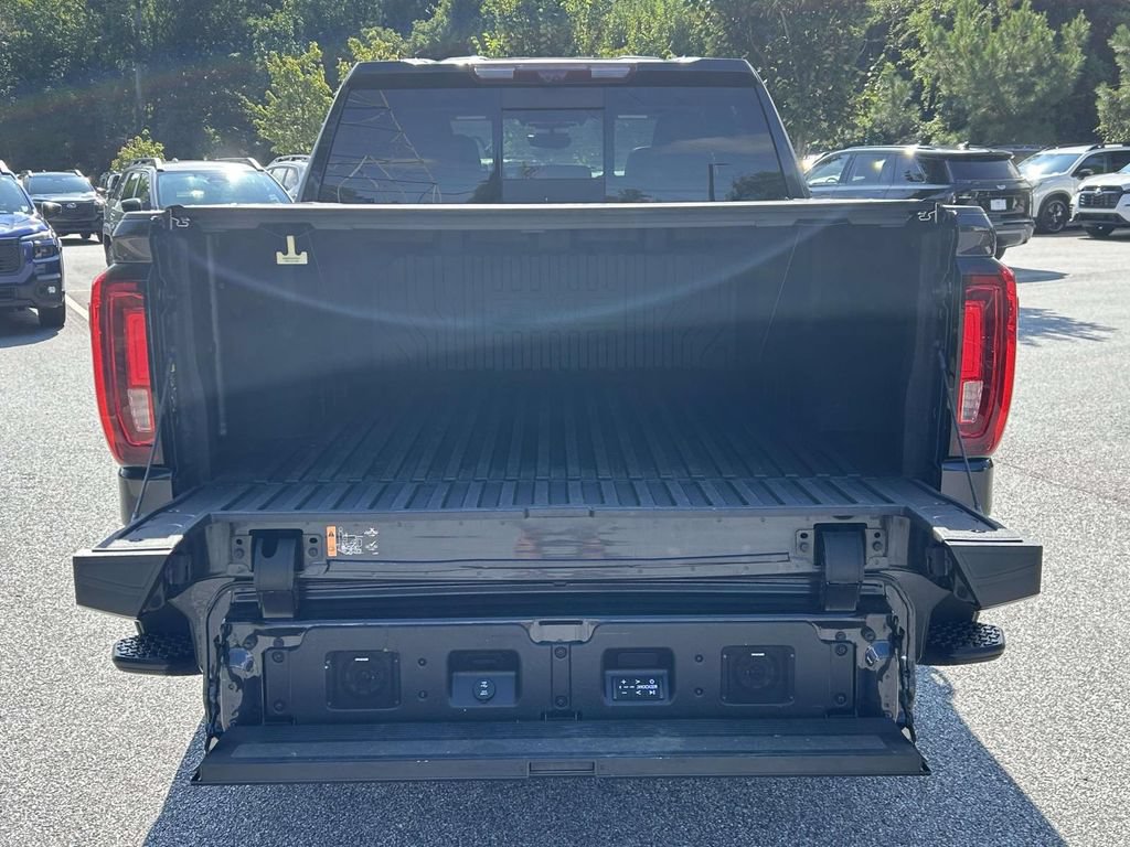 Used 2023 GMC Sierra 1500 Denali Ultimate AWD/4WD image 6