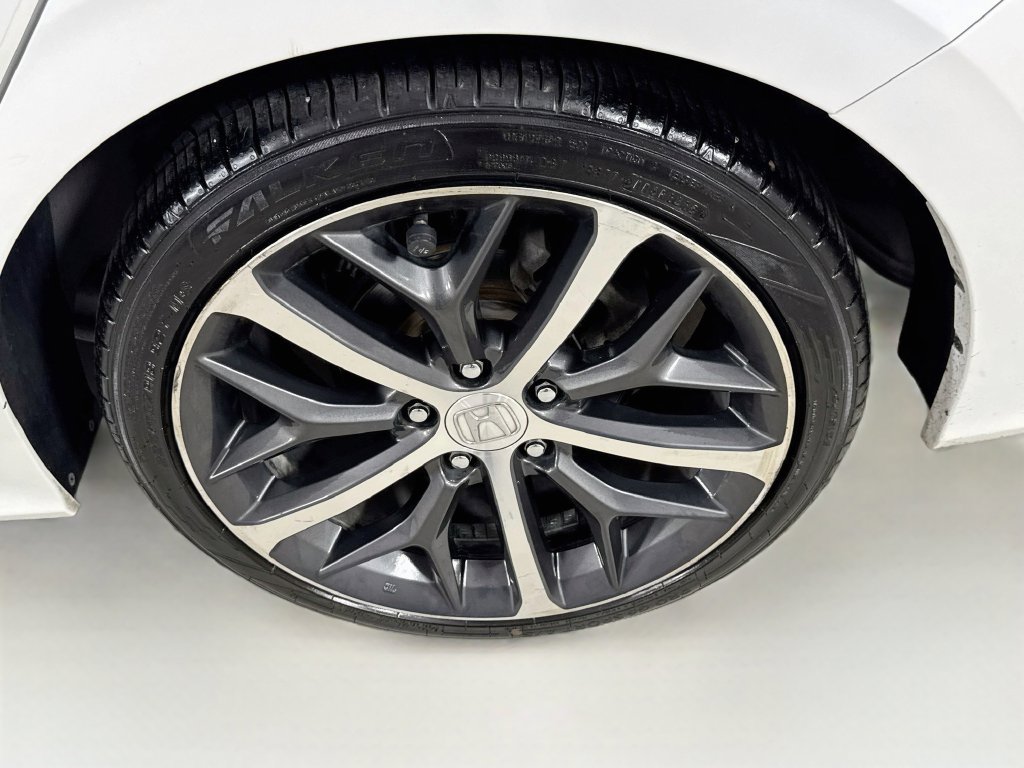 Used 2022 Honda Civic Touring image 41