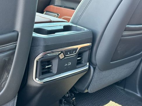 New 2026 GMC Sierra 2500 Denali Ultimate w/ Snow Plow Prep/Camper Package AWD/4WD image 26