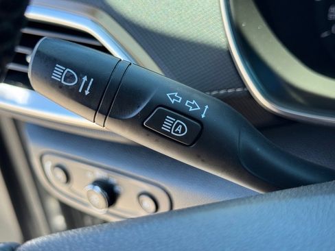 Used 2023 Chevrolet TrailBlazer ACTIV w/ Convenience Package image 22