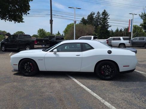 Used 2023 Dodge Challenger SRT Hellcat RWD image 6
