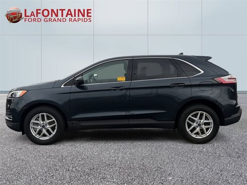 Used 2022 Ford Edge SEL w/ Convenience Package image 4