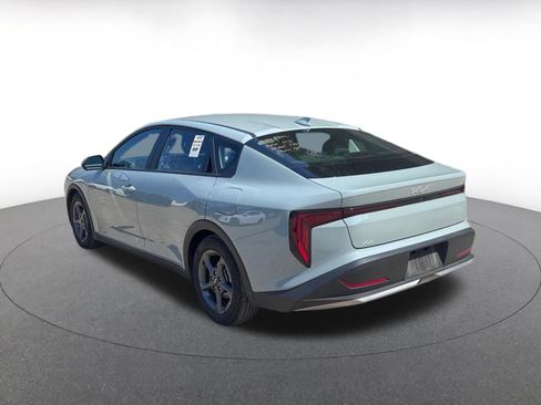 Used 2026 Kia K4 FWD image 12