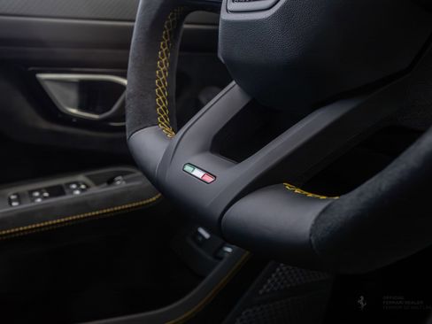 Used 2024 Lamborghini Urus Performante image 21