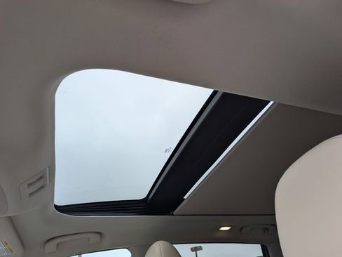 Used 2024 Nissan Murano Platinum w/ Cargo Package image 18