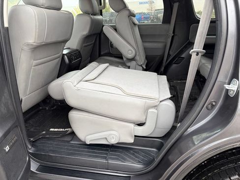 Used 2019 Toyota Sequoia Limited w/ Safety & Convenience Package AWD/4WD image 16