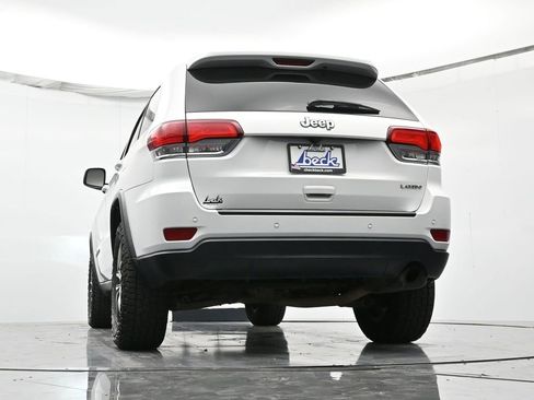 Used 2020 Jeep Grand Cherokee Laredo w/ Laredo X Package image 42