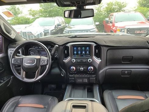 Used 2021 GMC Sierra 1500 AT4 w/ AT4 Preferred Package AWD/4WD image 8