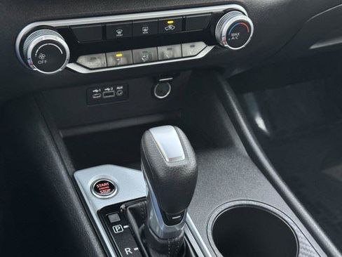 Used 2025 Nissan Altima 2.5 S image 16