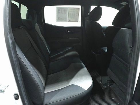 Certified 2023 Toyota Tacoma TRD Off-Road image 15