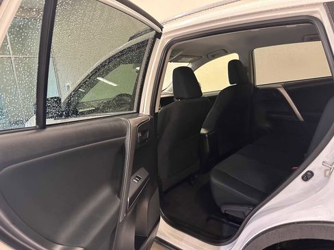 Used 2018 Toyota RAV4 LE w/ All Weather Liner Package image 22