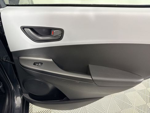 Used 2020 Hyundai Kona SEL Plus image 44