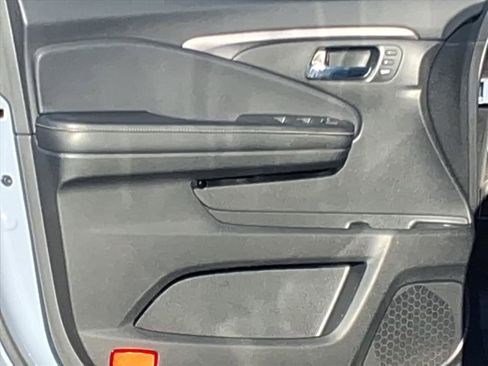 Used 2023 Honda Ridgeline RTL image 17