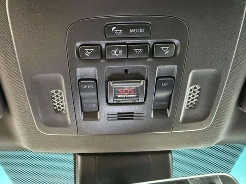 Used 2020 Toyota Avalon Limited w/ Advanced Safety Package FWD image 27