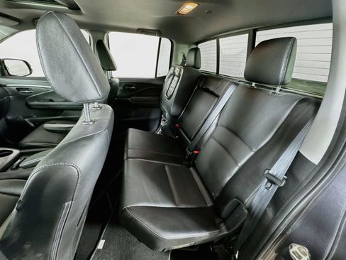 Used 2019 Honda Ridgeline RTL image 17
