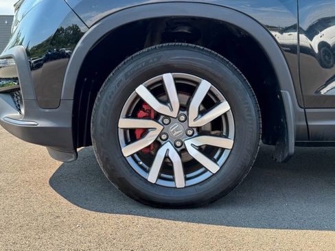 Used 2022 Honda Pilot Black Edition image 32