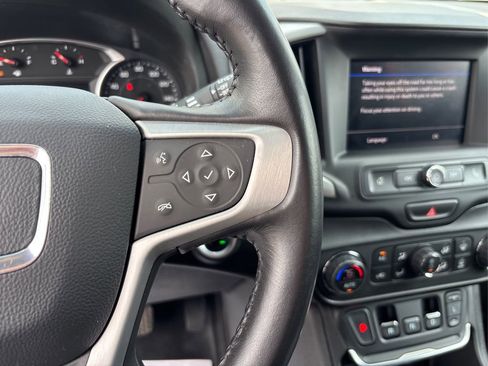 Used 2020 GMC Terrain SLE w/ Driver Convenience Package AWD/4WD image 28