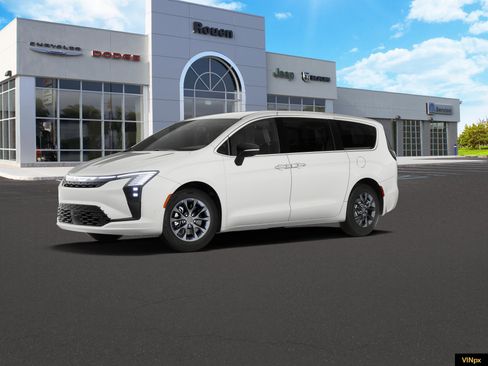 New 2027 Chrysler Pacifica Select AWD/4WD image 2