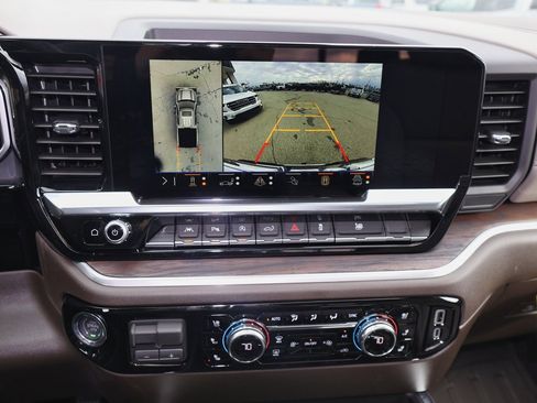 New 2026 GMC Sierra 1500 SLT w/ SLT Premium Plus Package image 17