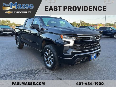 Certified 2023 Chevrolet Silverado 1500 RST w/ Z71 Off-Road Package AWD/4WD image 3