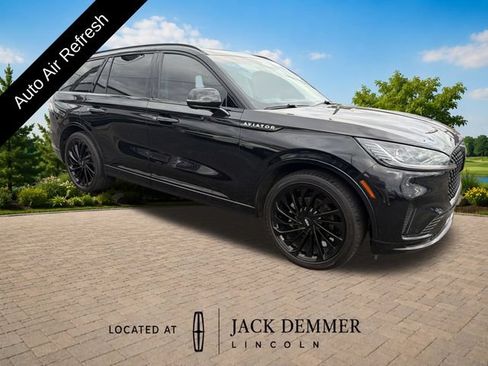 Certified 2025 Lincoln Aviator Reserve w/ Equipment Group 201A AWD/4WD image 10