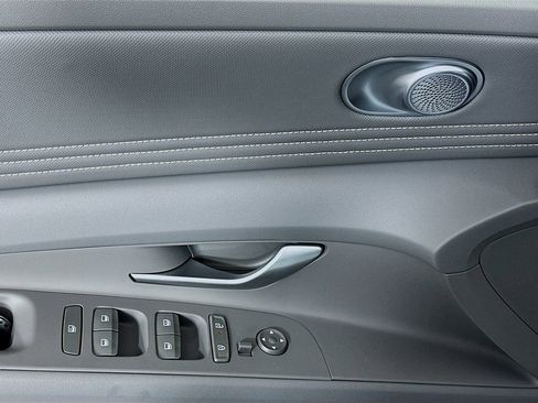 New 2026 Hyundai Elantra SEL Sport image 18