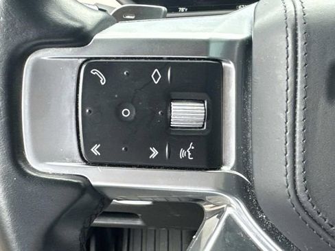Used 2022 Land Rover Discovery HSE R-Dynamic AWD/4WD image 29